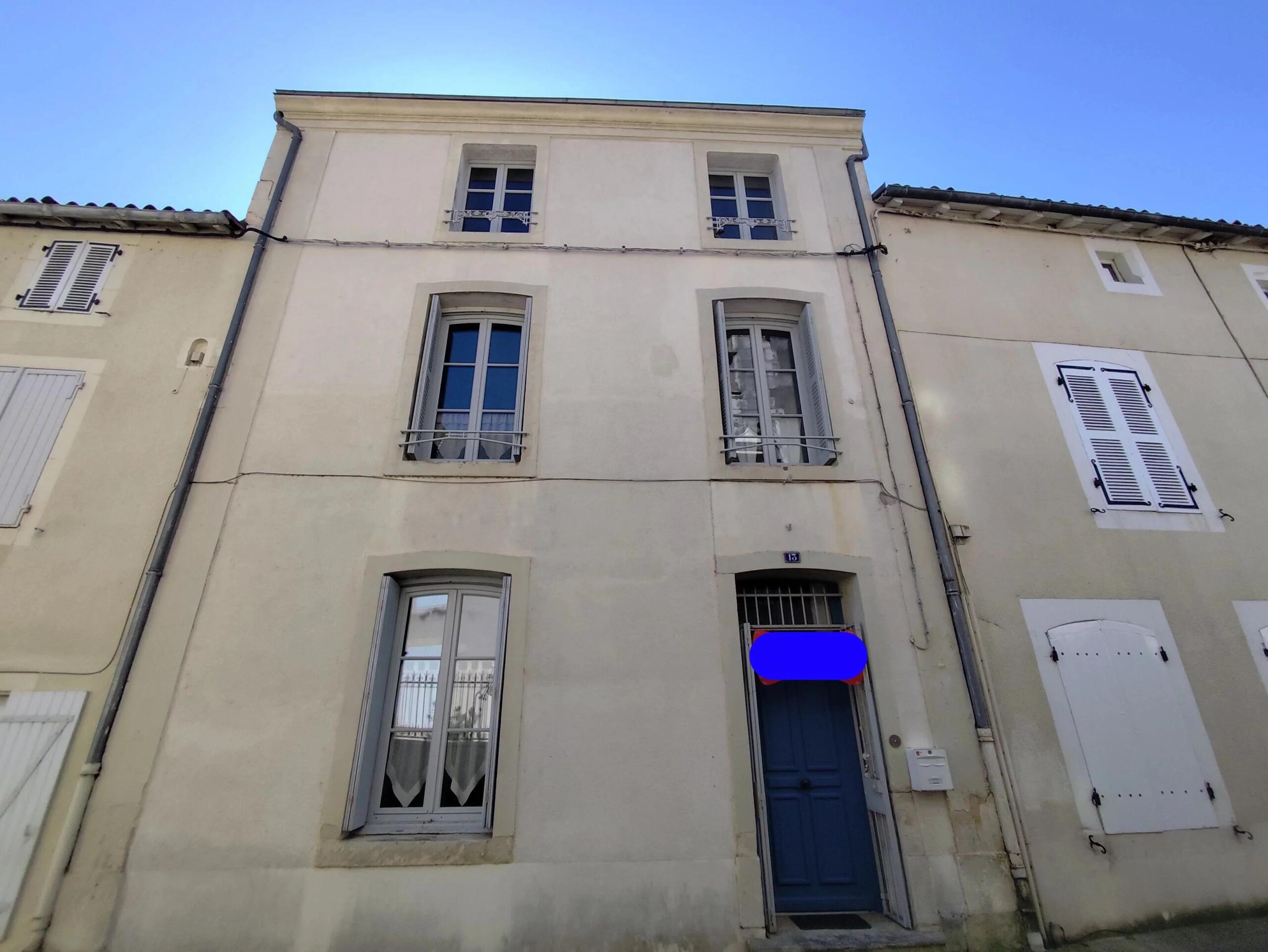 Beautiful Character 3-bed Townhouse in the Heart of Historic Civray, Poitou-Charentes – France – BVI85425