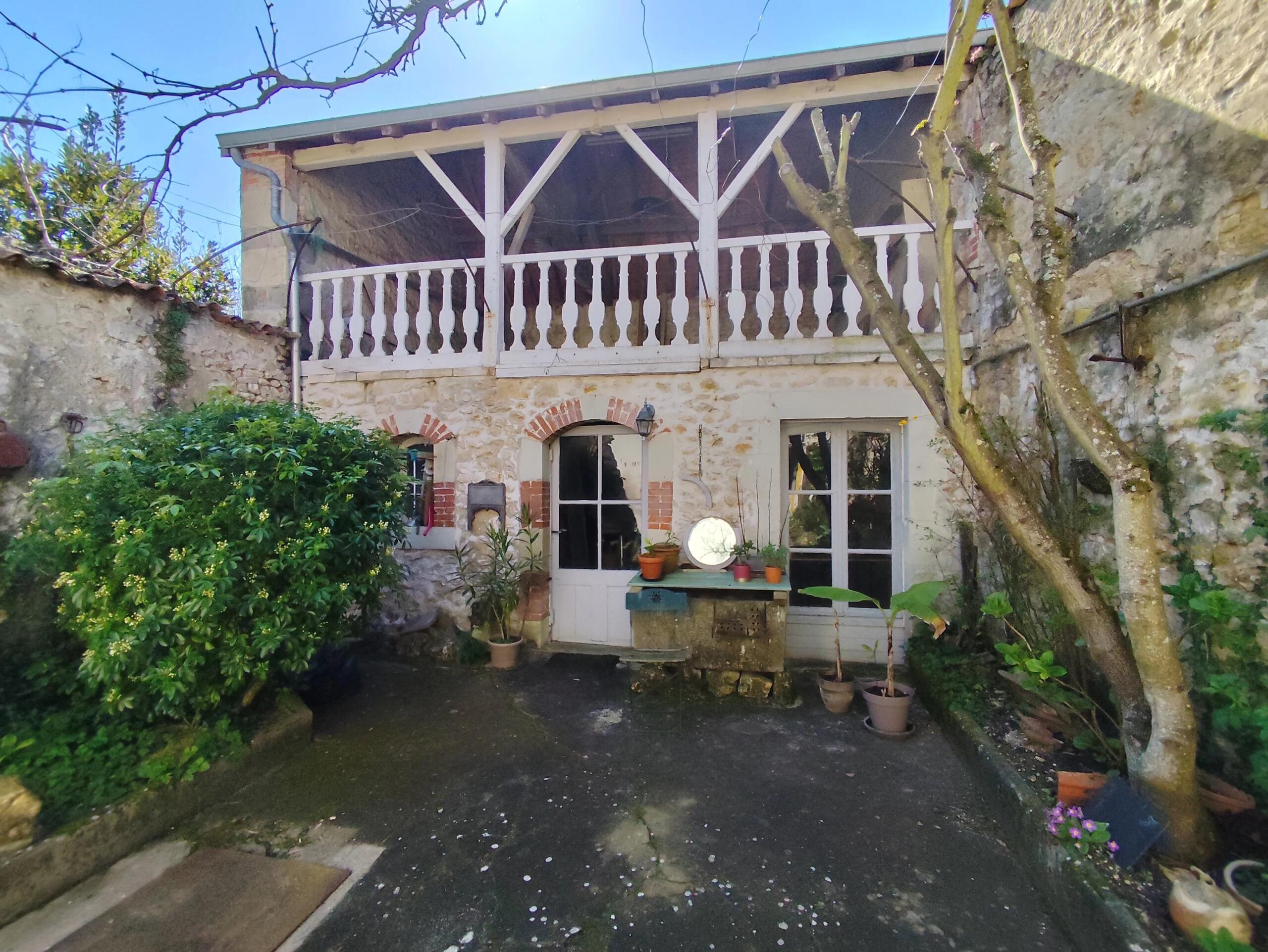 Beautiful Character 3-bed Townhouse in the Heart of Historic Civray, Poitou-Charentes – France – BVI85425