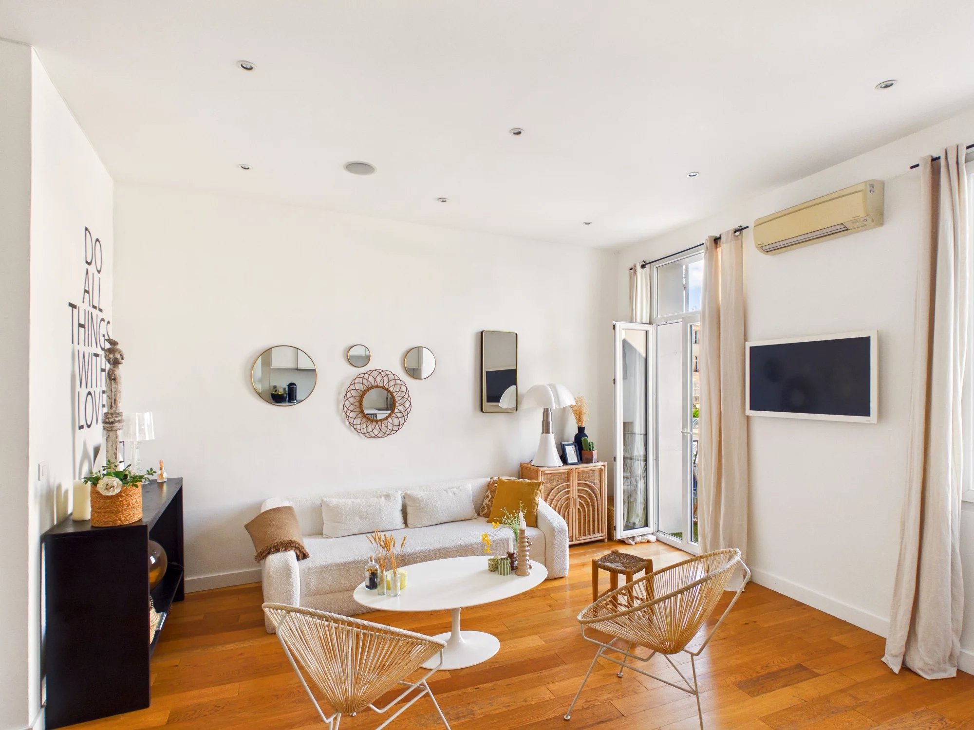 Aix-en-Provence – Historic Centre 1-bedroom apartment – ​​44 m² with balcony and unobstructed view, Provence-Alpes-Côte d’Azur – France – BVI85439