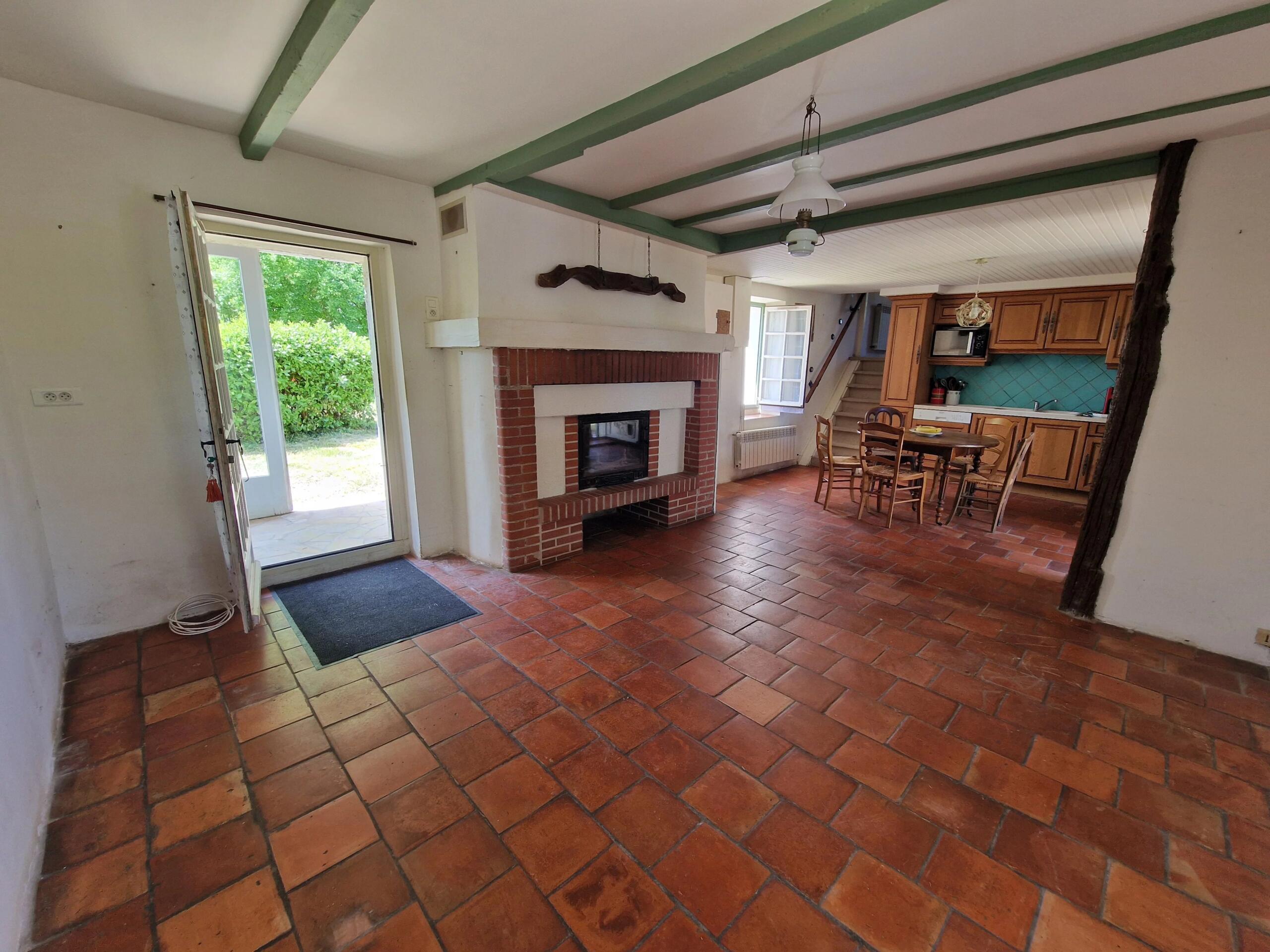 Charming Stone Cottage – A Great Project for Renovation Enthusiasts!, Aquitaine – France – BVI75723