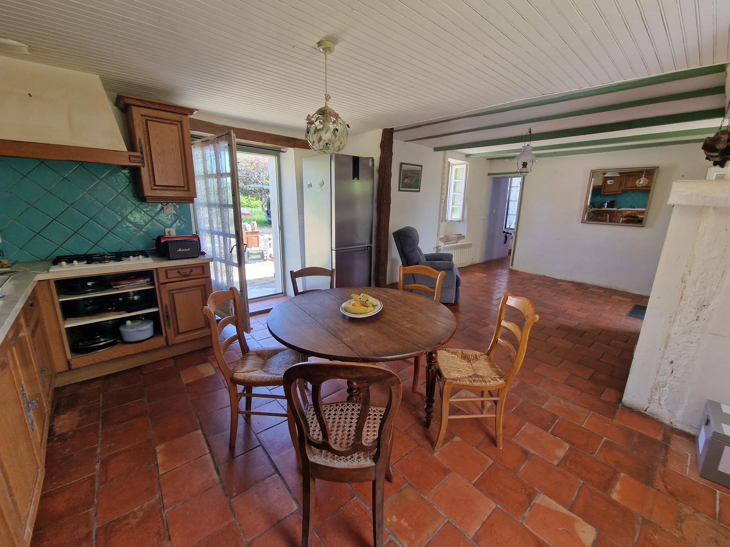 Charming Stone Cottage – A Great Project for Renovation Enthusiasts!, Aquitaine – France – BVI75723