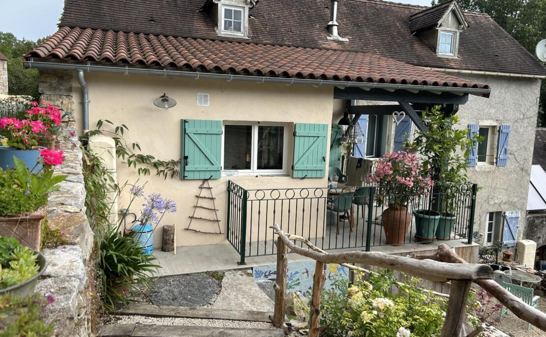 Character 3 bedroomed Stone House for Sale with separate holiday Gite – Lot, France