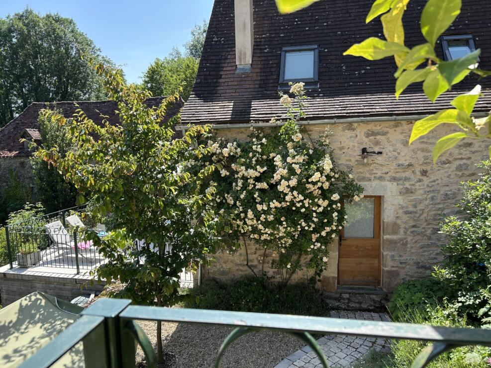 Character 3 bedroomed Stone House for Sale with separate holiday Gite – Lot, France