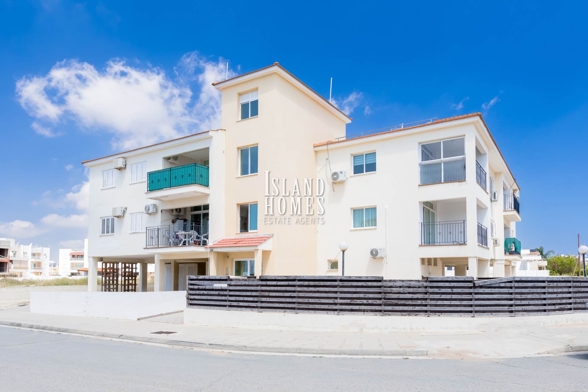 2 bedroom Apartment in Paralimni, Famagusta, Cyprus – KcP112