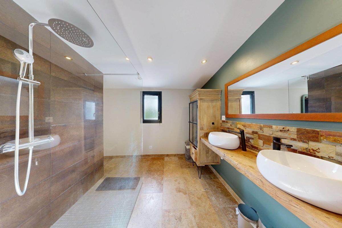 4 bedroom maison recente in Malemort Du Comtat, Vaucluse, France