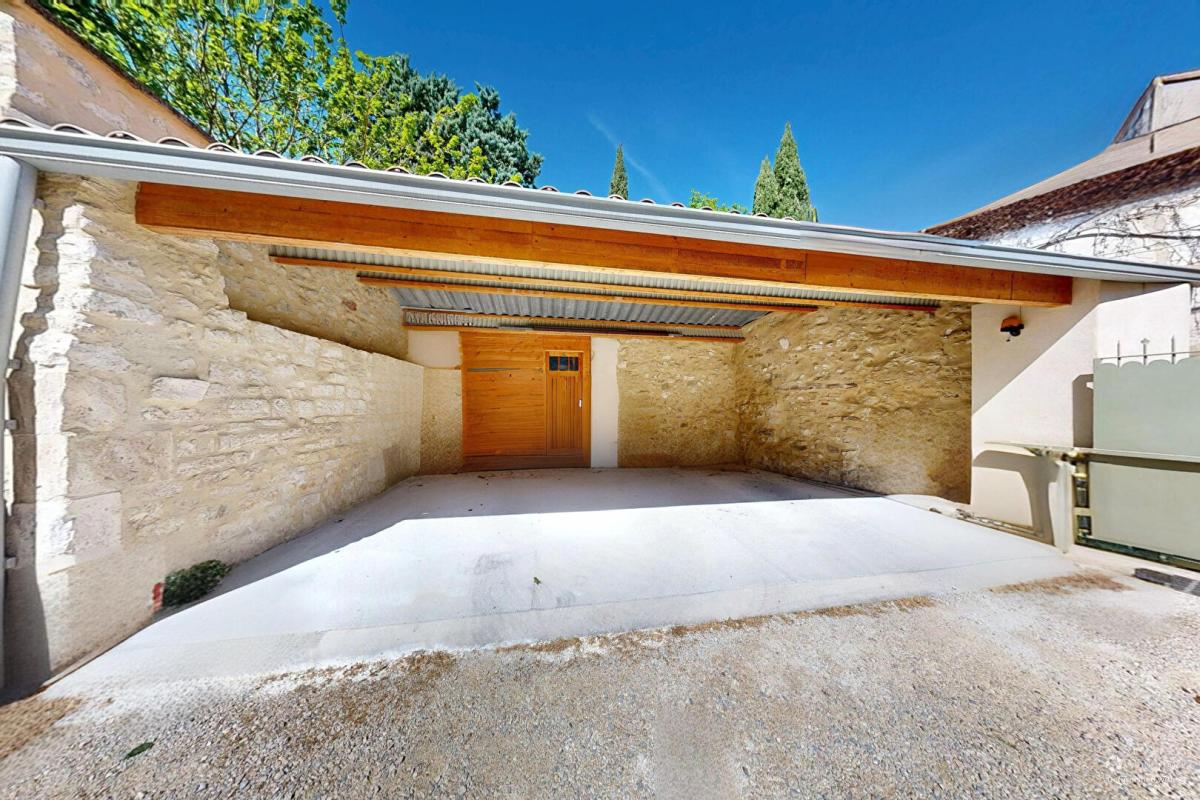 4 bedroom maison in Pernes Les Fontaines, Vaucluse, France