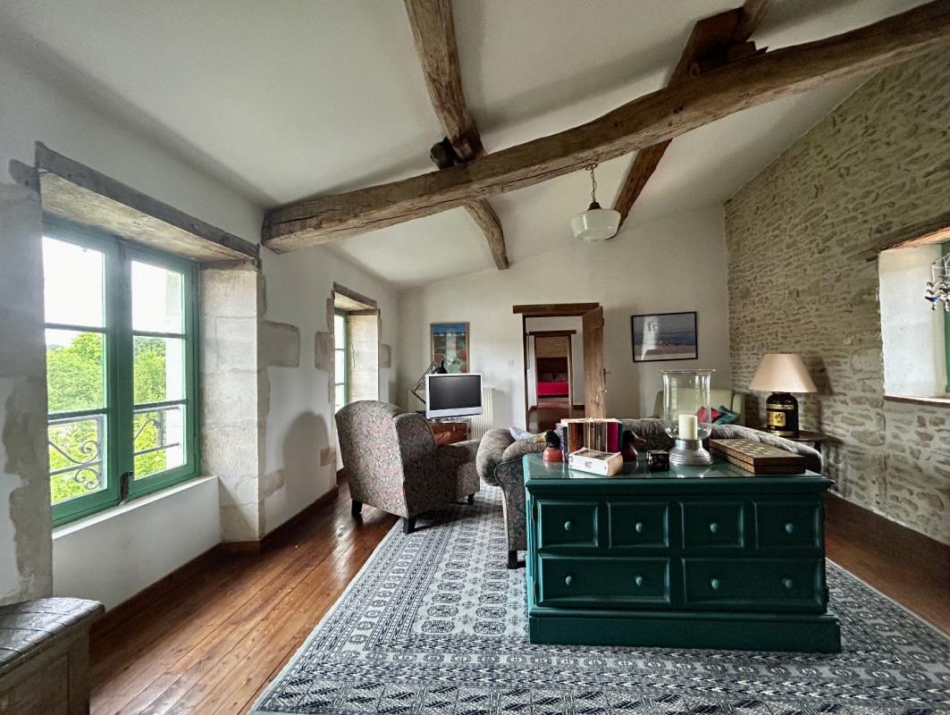 3 bedroom propriete in La Mothe Saint Heray, Deux-Sèvres, France