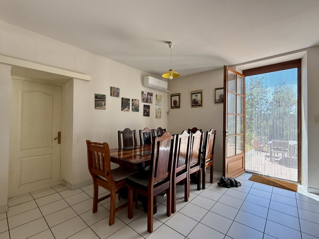 4 bedroom propriete in Le Bouchage, Charente, France