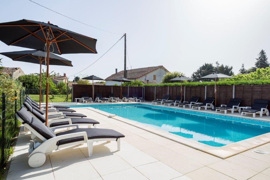 17 bedroom maison de village in Les Alleuds, Deux-Sèvres, France