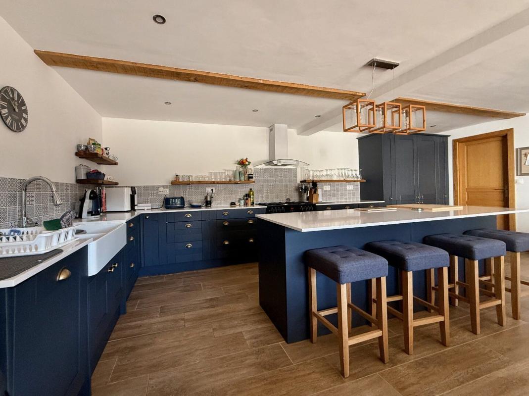17 bedroom maison de village in Les Alleuds, Deux-Sèvres, France