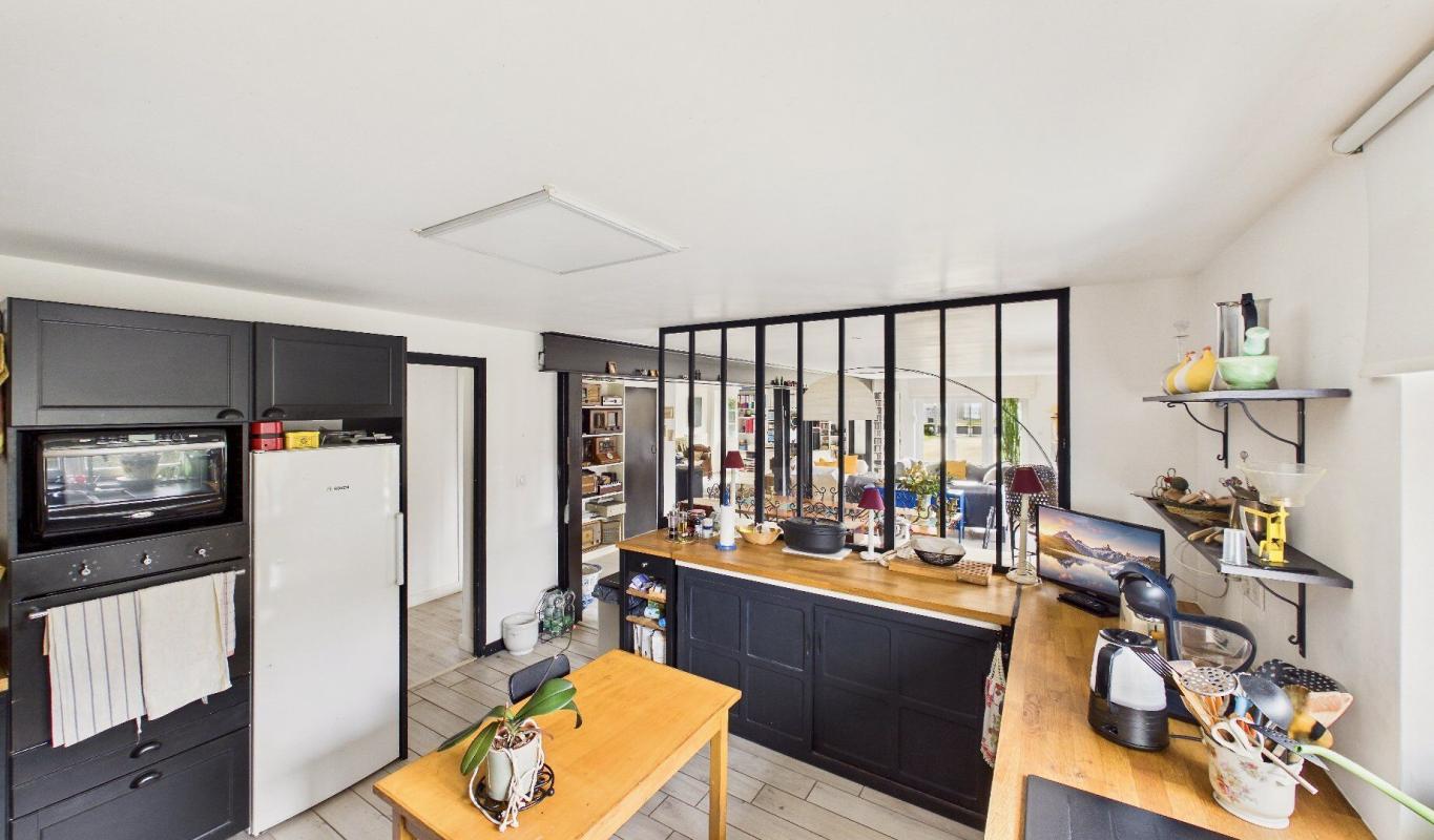 5 bedroom maison in Lezay, Deux-Sèvres, France