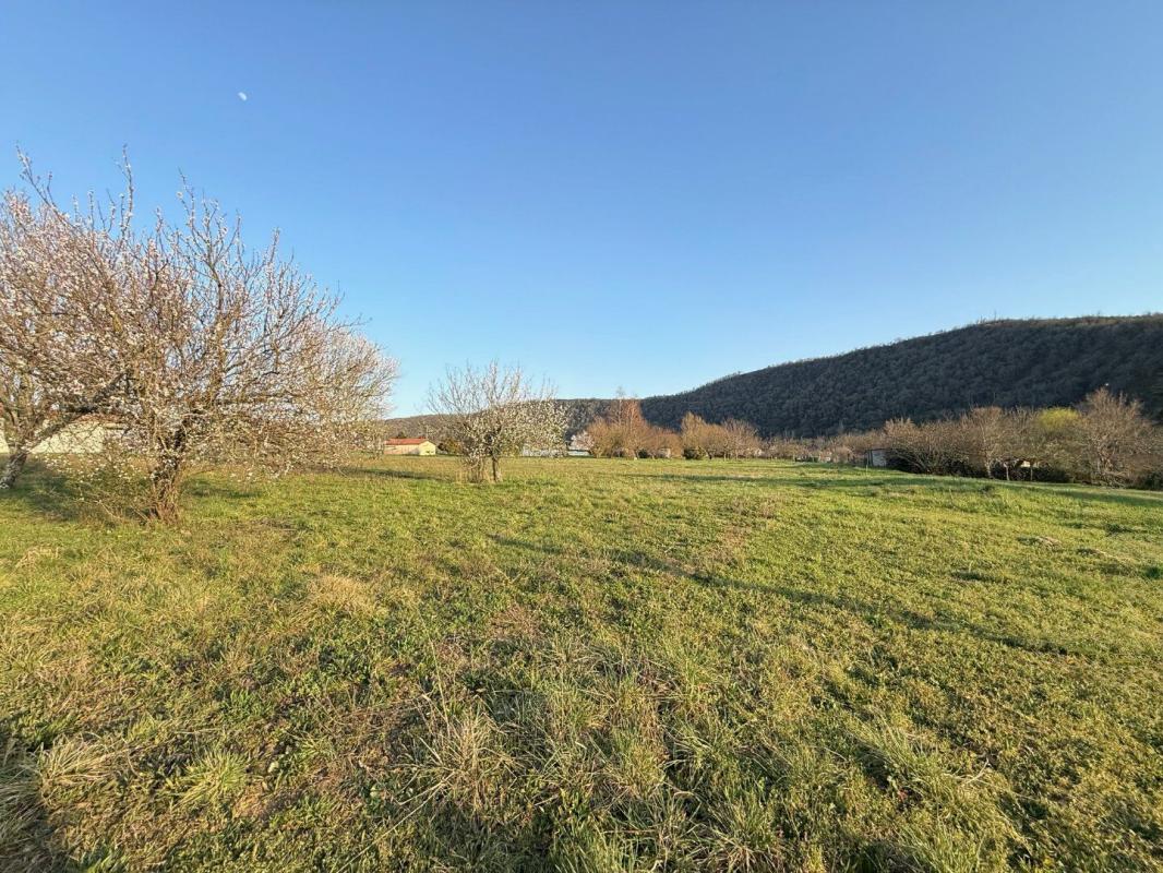 terrain a batir in Douelle, Lot, France