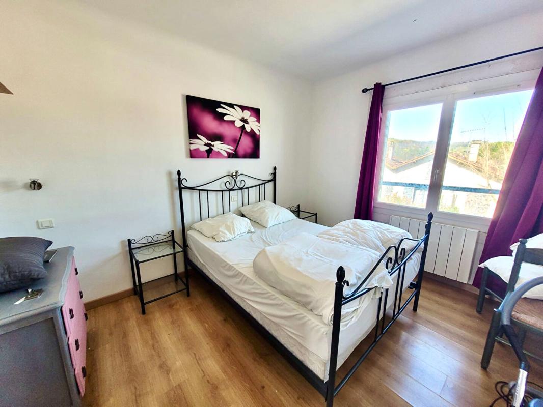 11 bedroom locaux/biens immobiliers in Montcuq En Quercy Blanc, Lot, France