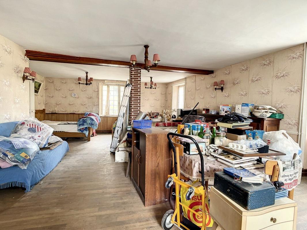 6 bedroom corps de ferme in Latronquiere, Lot, France