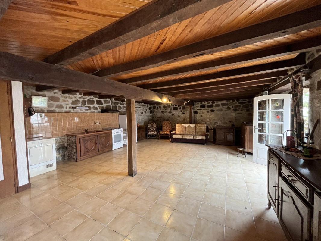 2 bedroom corps de ferme in Curemonte, Corrèze, France