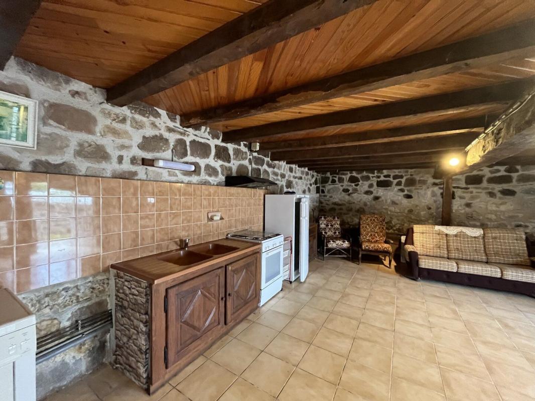 2 bedroom corps de ferme in Curemonte, Corrèze, France