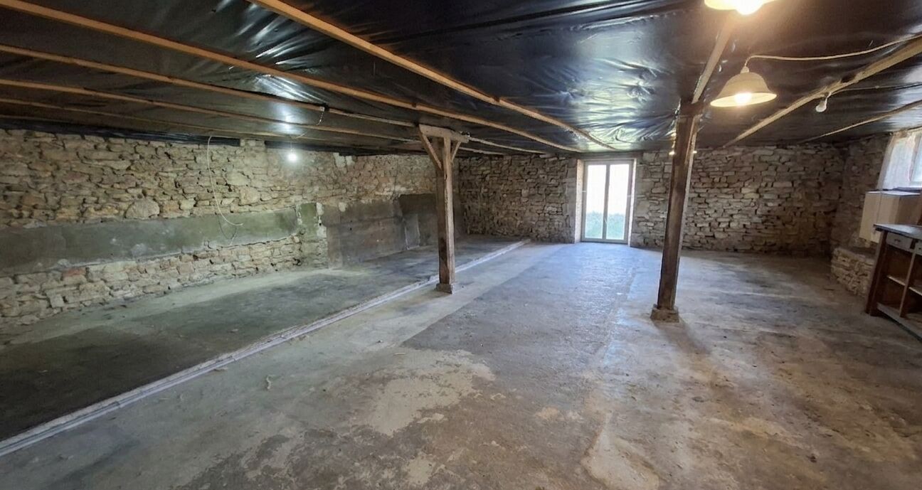 grange in Rueyres, Lot, France