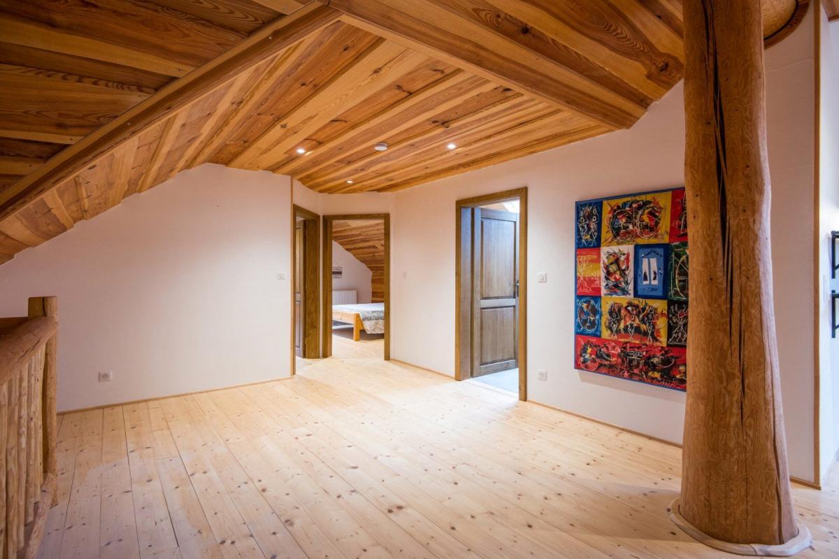 5 bedroom chalet in Saint Martin La Meanne, Corrèze, France