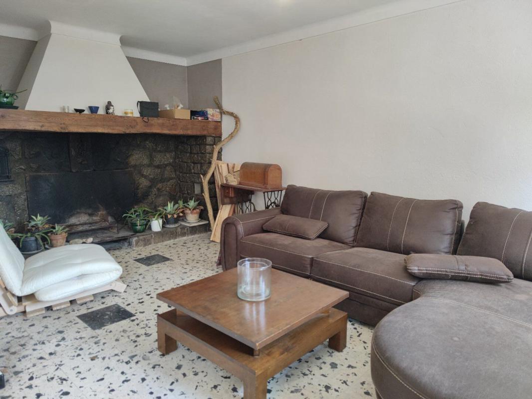 6 bedroom maison in Villeneuve D Olmes, Ariège, France