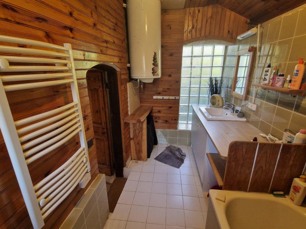 4 bedroom propriete in Tarascon Sur Ariege, Ariège, France