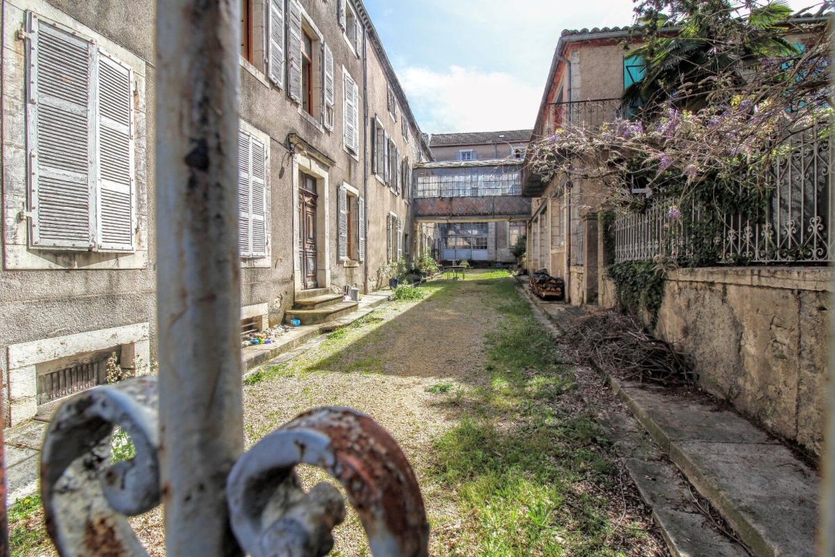 1 bedroom maison a renover in Septfonds, Tarn-et-Garonne, France