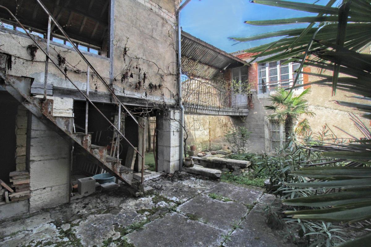 1 bedroom maison a renover in Septfonds, Tarn-et-Garonne, France