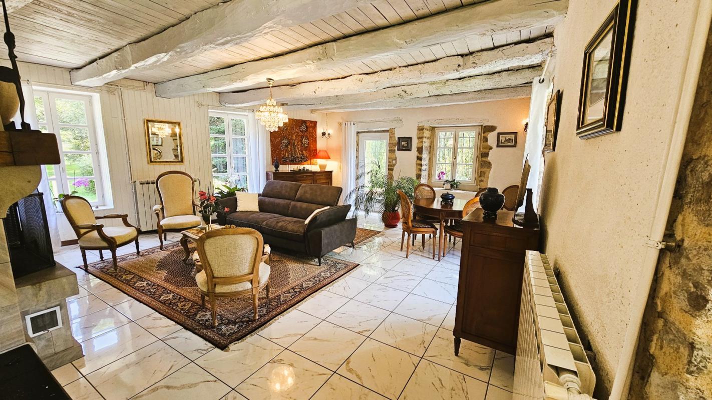 5 bedroom maison situee en campagne in Cordes-sur-ciel, Tarn, France