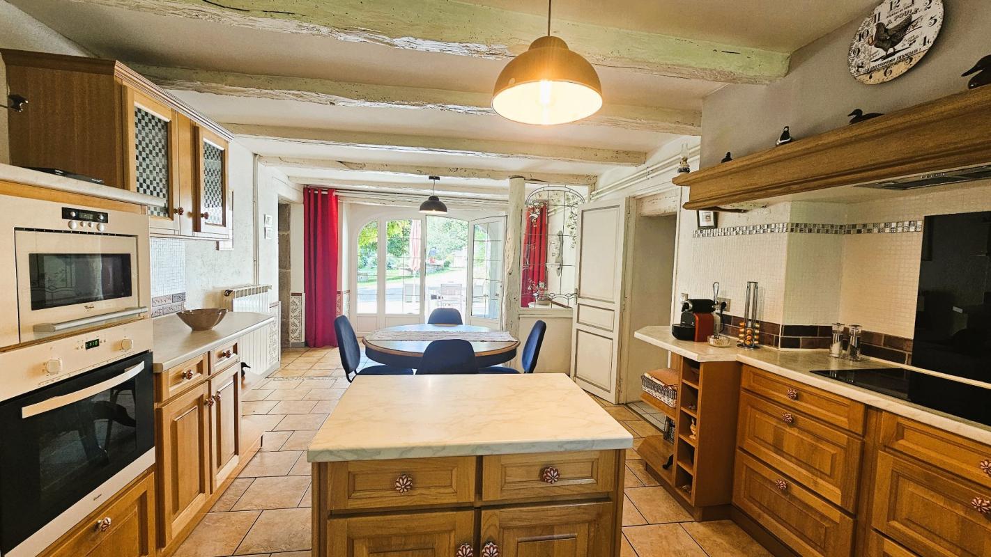 5 bedroom maison situee en campagne in Cordes-sur-ciel, Tarn, France