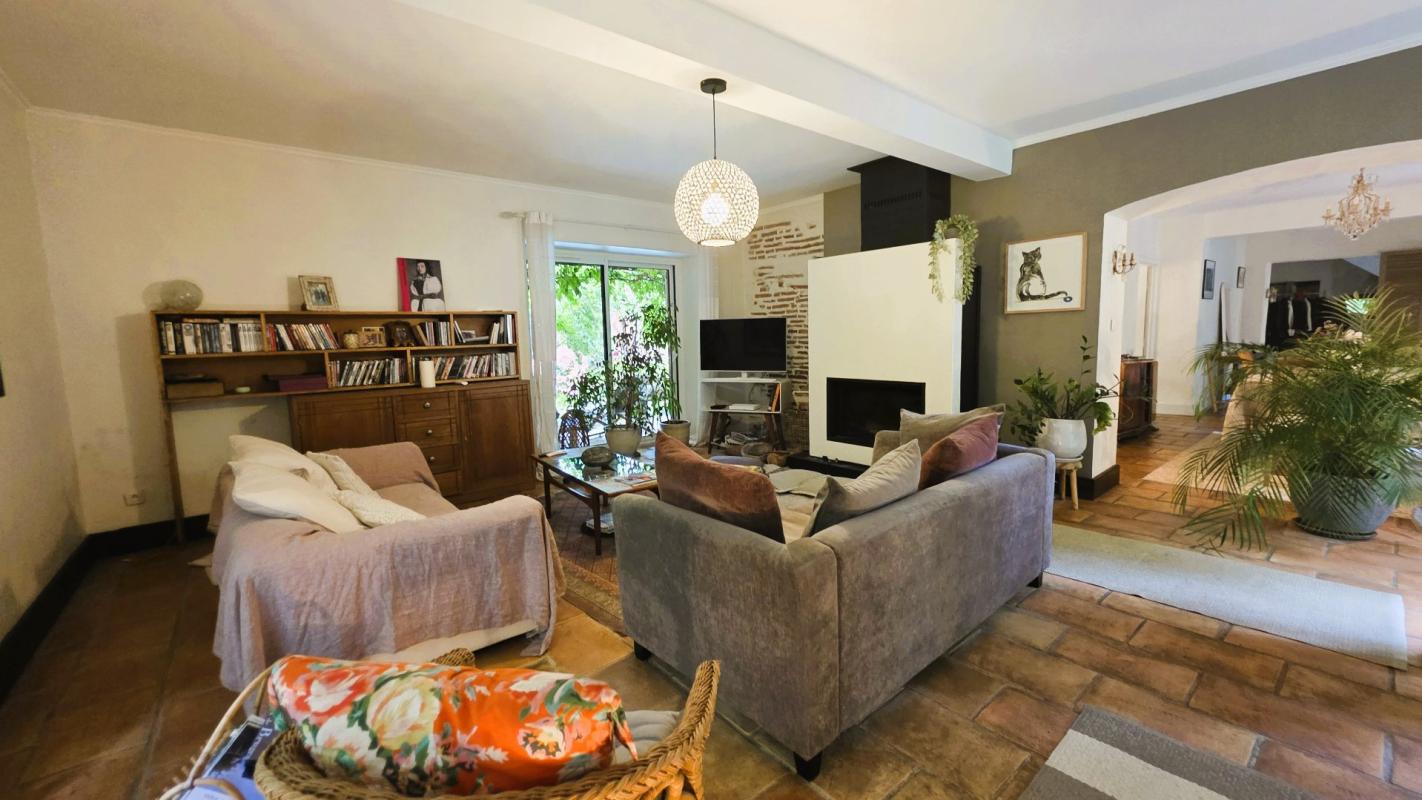 6 bedroom demeure in Roquettes, Haute-Garonne, France