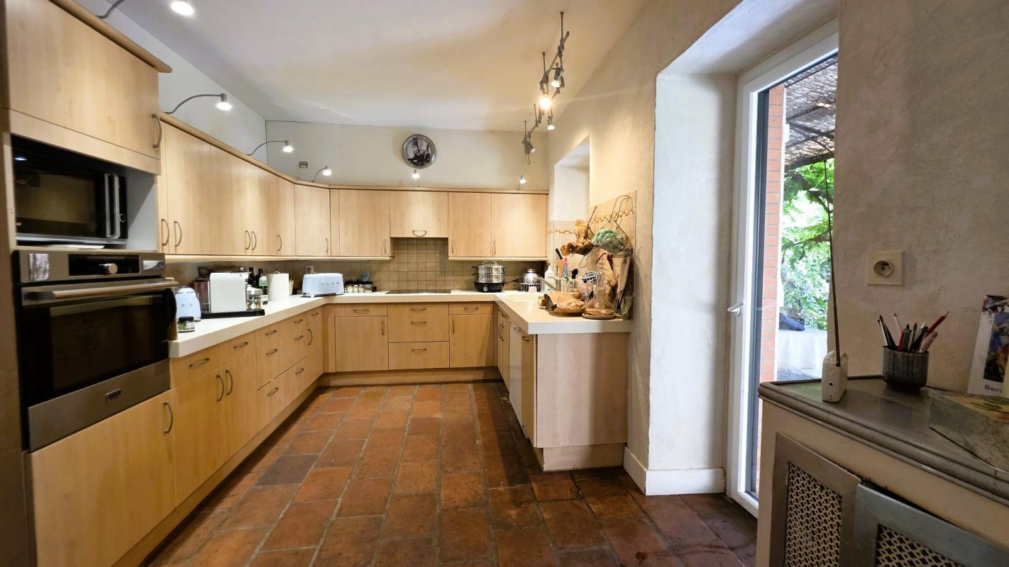6 bedroom demeure in Roquettes, Haute-Garonne, France