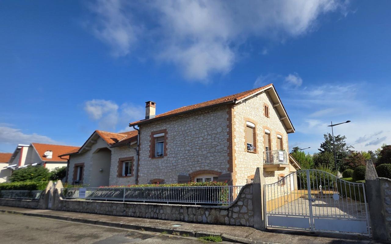5 bedroom maison de ville in Caussade, Tarn-et-Garonne, France