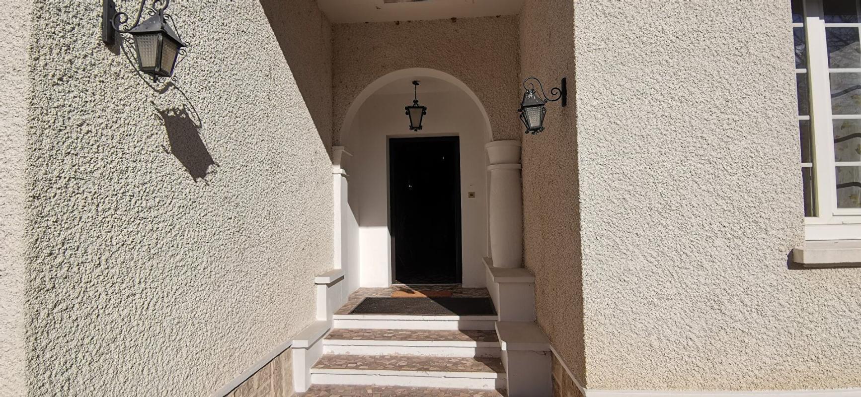 6 bedroom villa in Negrepelisse, Tarn-et-Garonne, France