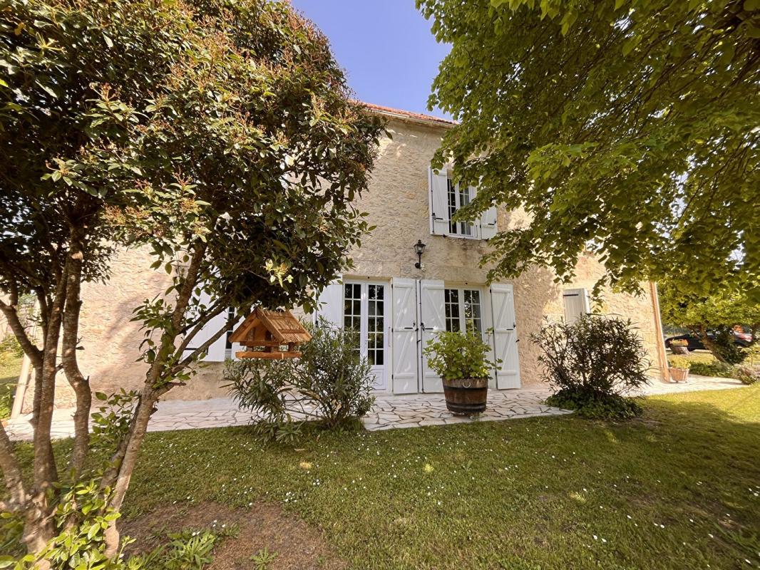 3 bedroom maison de maitre in Pellegrue, Gironde, France