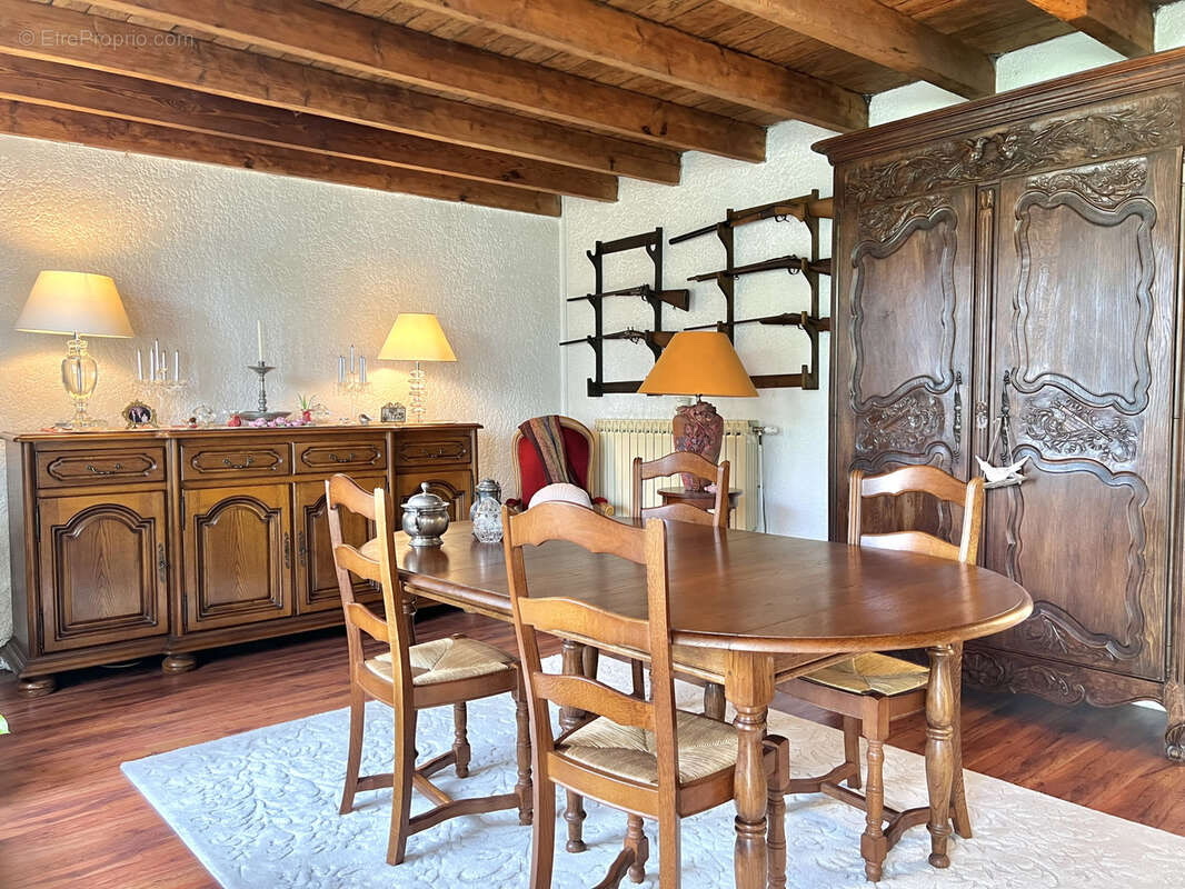 3 bedroom maison de maitre in Pellegrue, Gironde, France