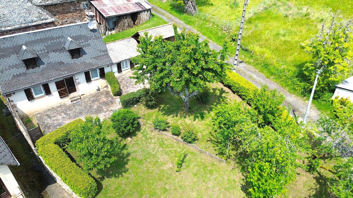 2 bedroom maison in Villecomtal, Aveyron, France