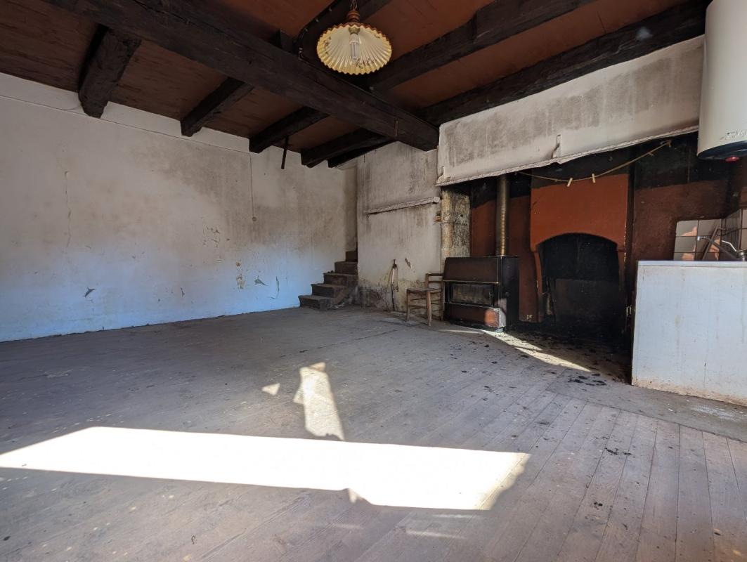 maison a renover in Villecomtal, Aveyron, France
