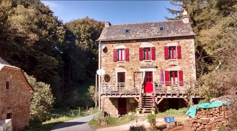 3 bedroom moulin in Sauveterre-de-rouergue, Aveyron, France