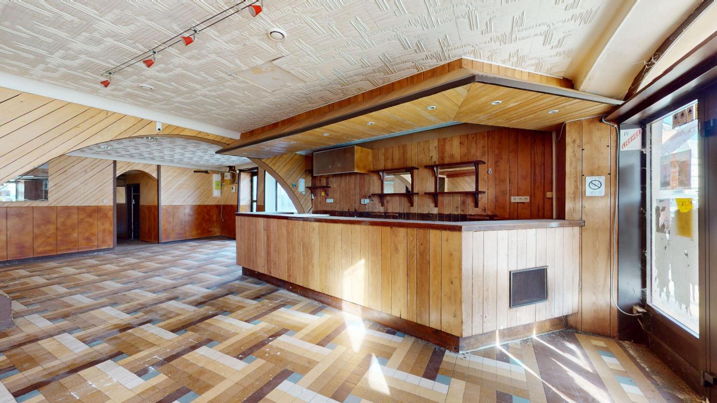 immeuble in Saint Christophe Vallon, Aveyron, France