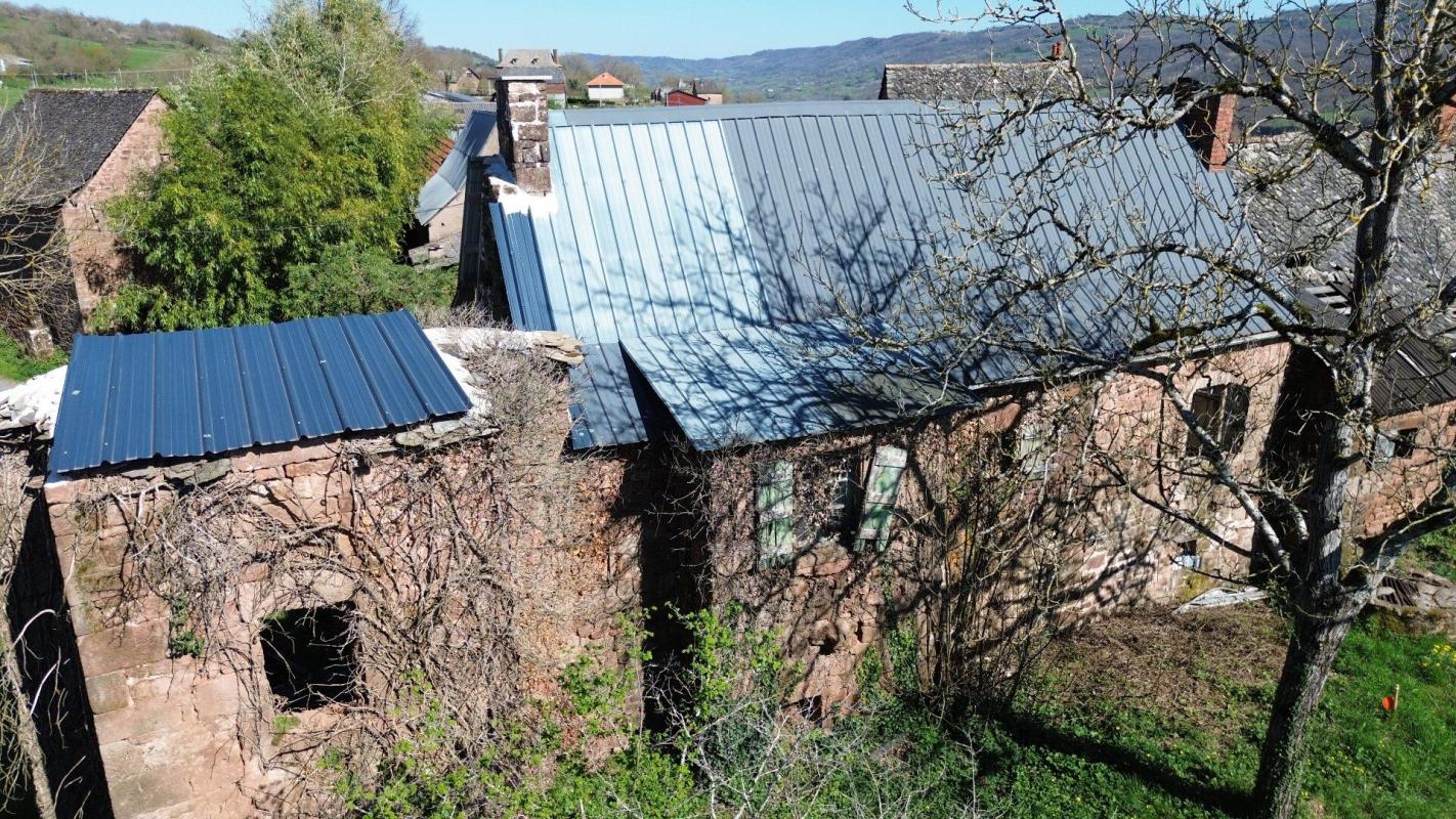 maison a renover in Nauviale, Aveyron, France