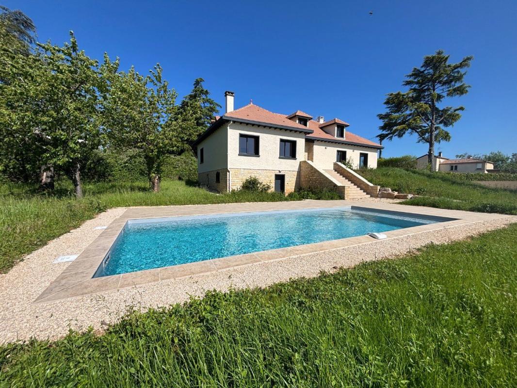 8 bedroom maison in Pradines, Lot, France