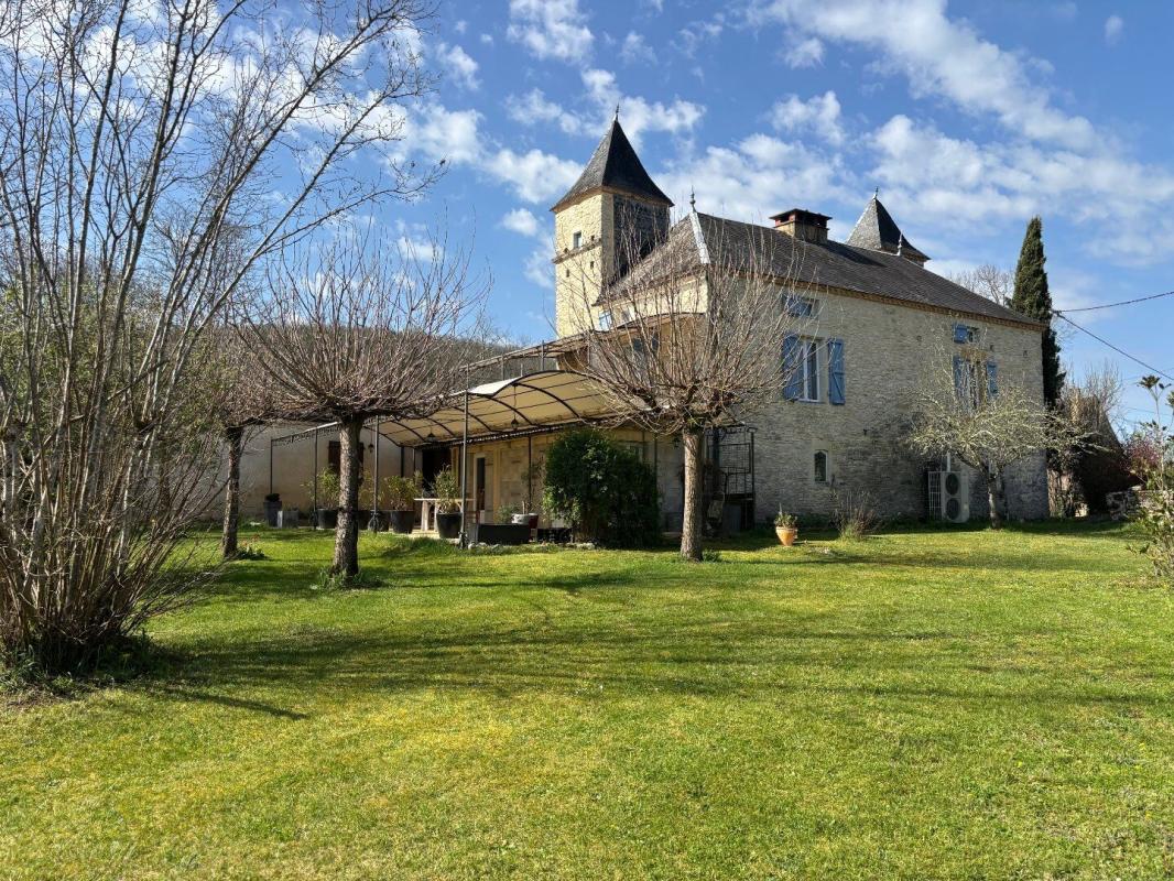 13 bedroom demeure in Leobard, Lot, France
