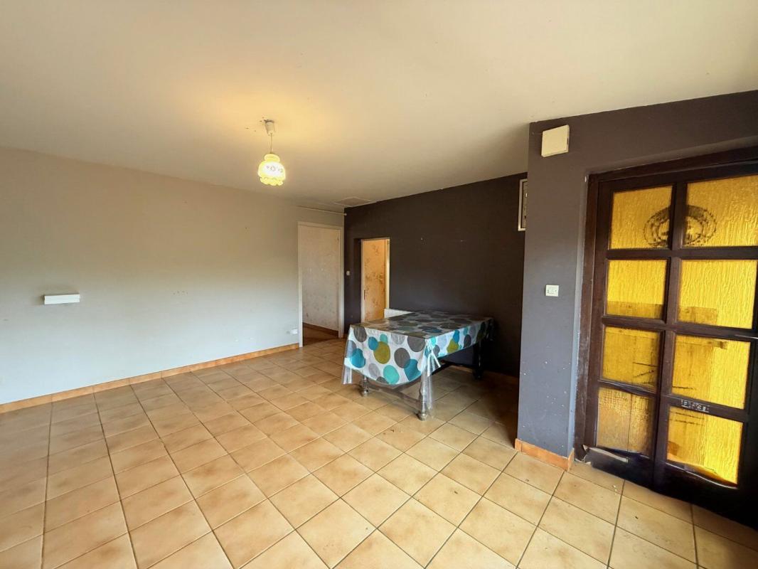 5 bedroom maison in Pradines, Lot, France