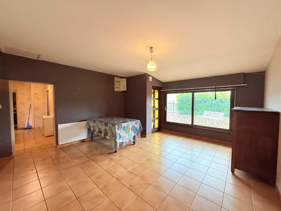 5 bedroom maison in Pradines, Lot, France