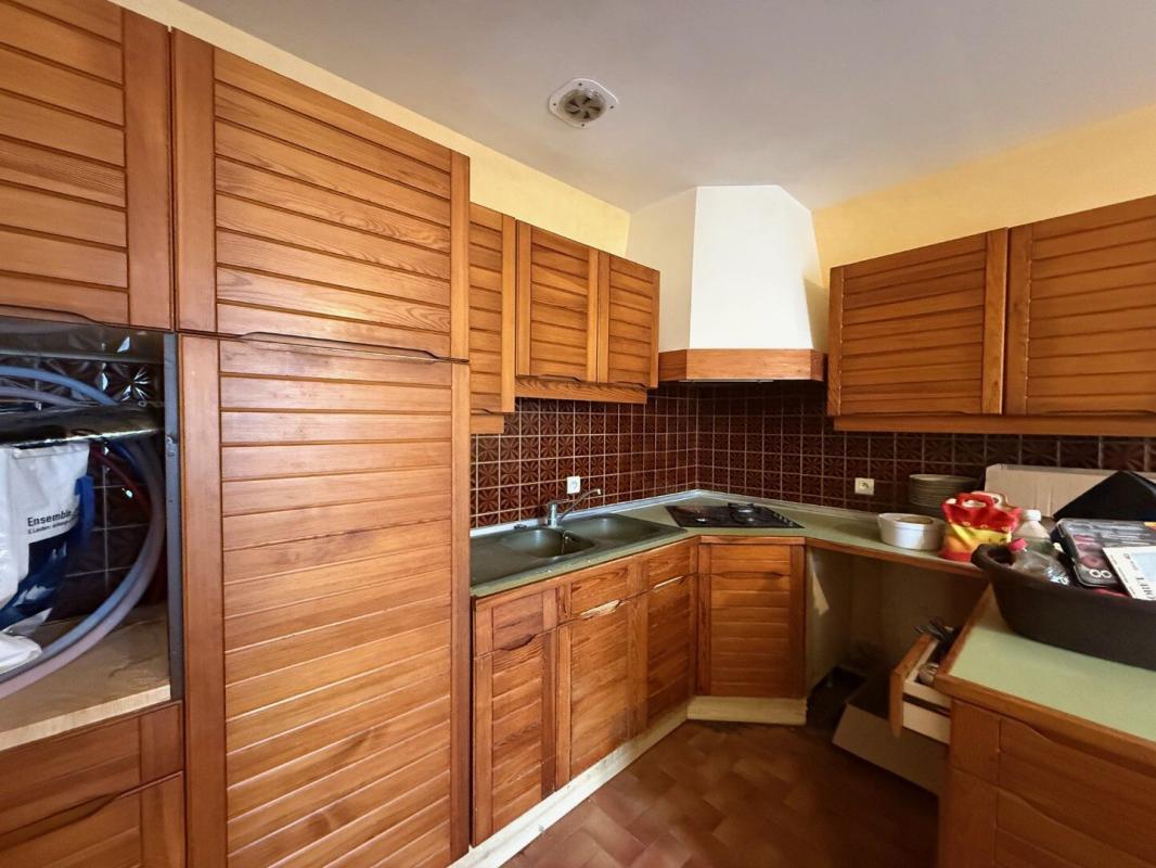 5 bedroom maison in Pradines, Lot, France