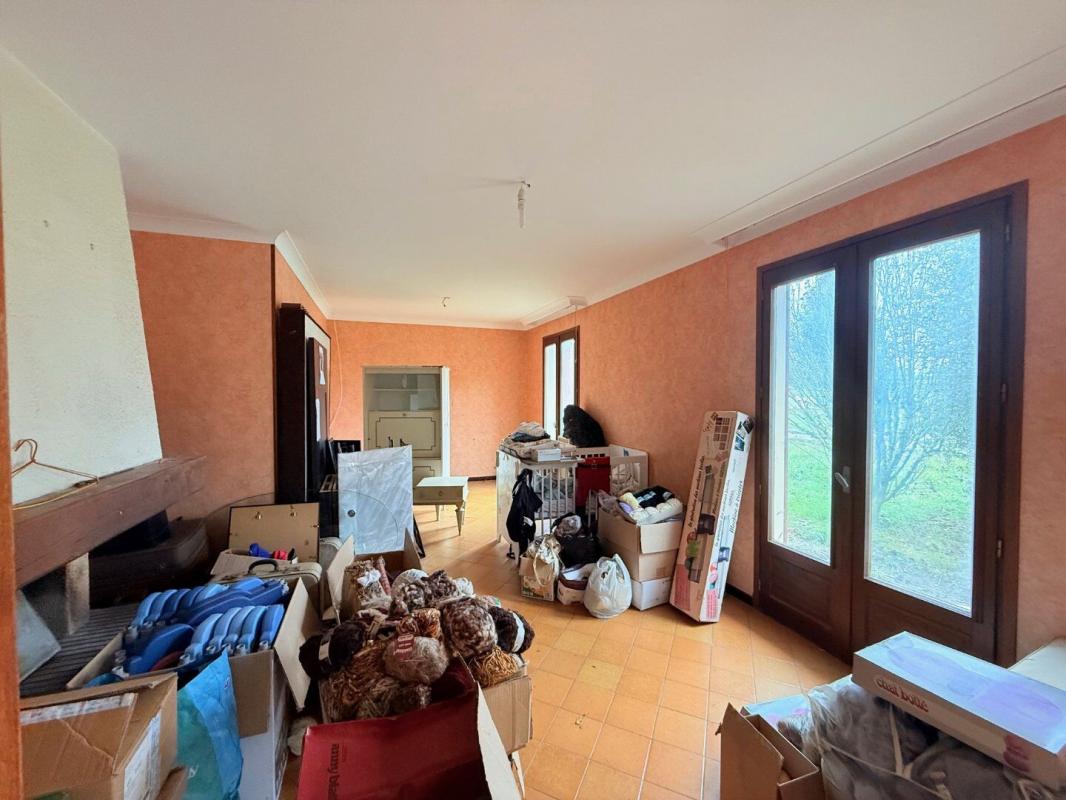 5 bedroom maison in Pradines, Lot, France