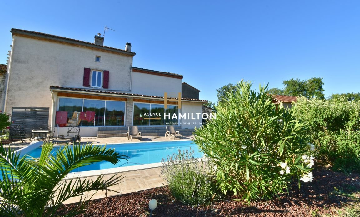 5 bedroom corps de ferme in Villeneuve Sur Vere, Tarn, France