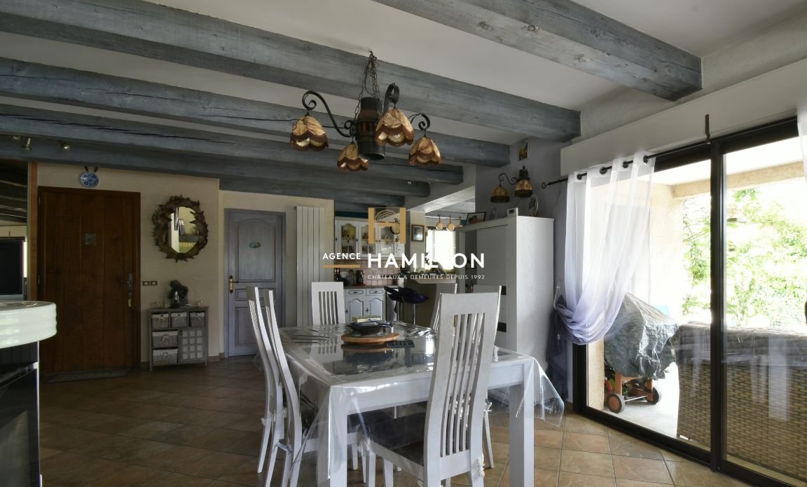 4 bedroom villa in Tanus, Tarn, France
