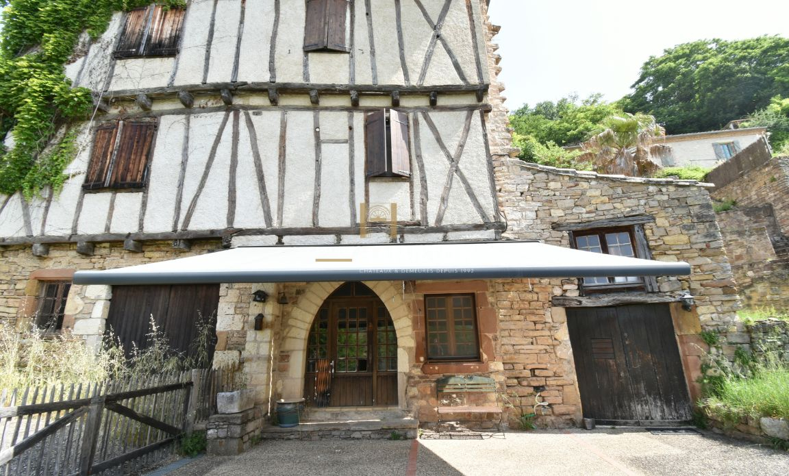 4 bedroom maison de village in Cordes Sur Ciel, Tarn, France