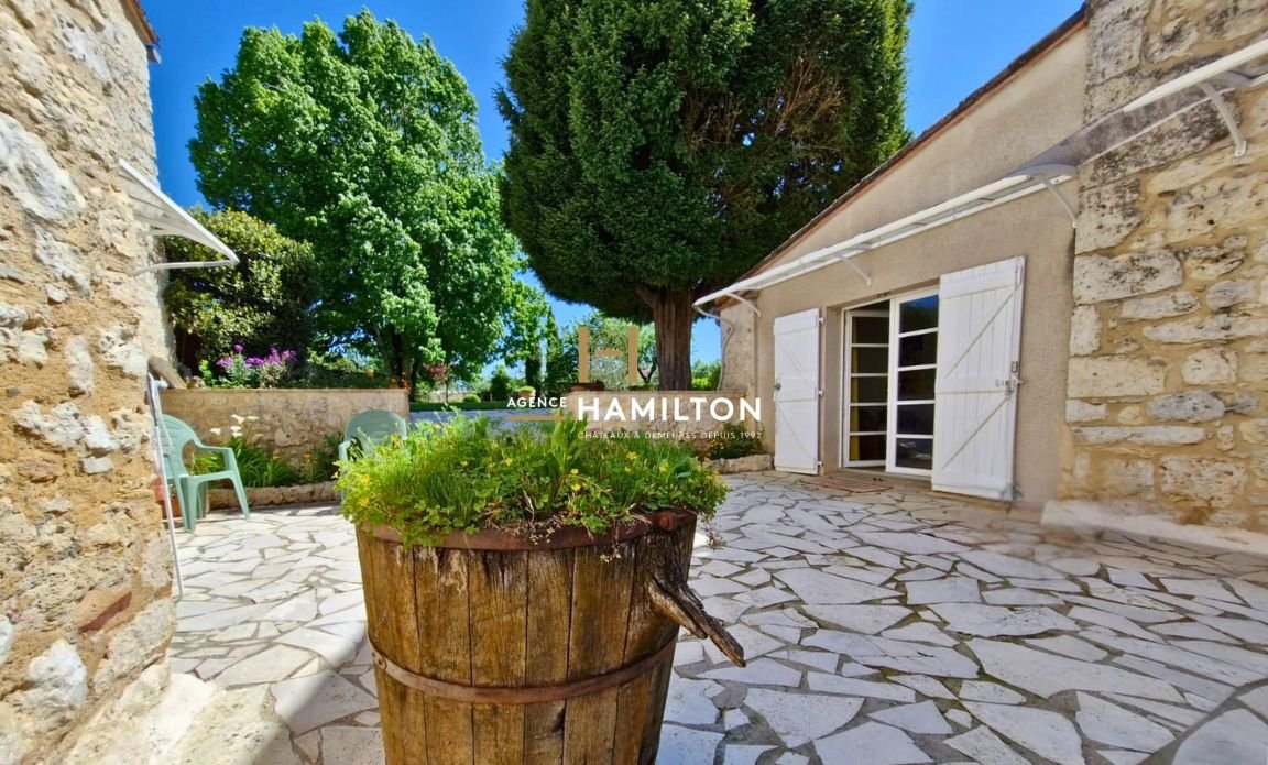 4 bedroom propriete in Cordes-sur-ciel, Tarn, France