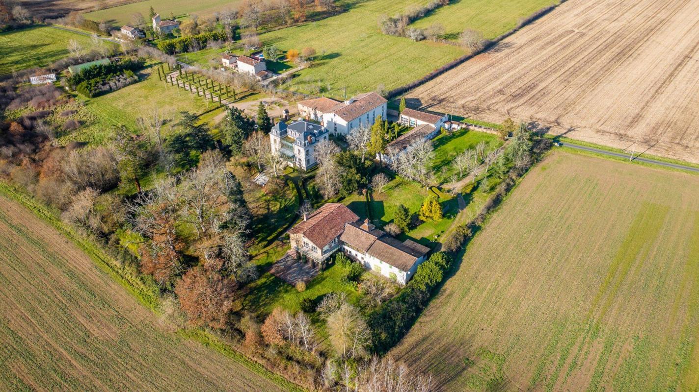 36 bedroom chateau in Albi, Tarn, France